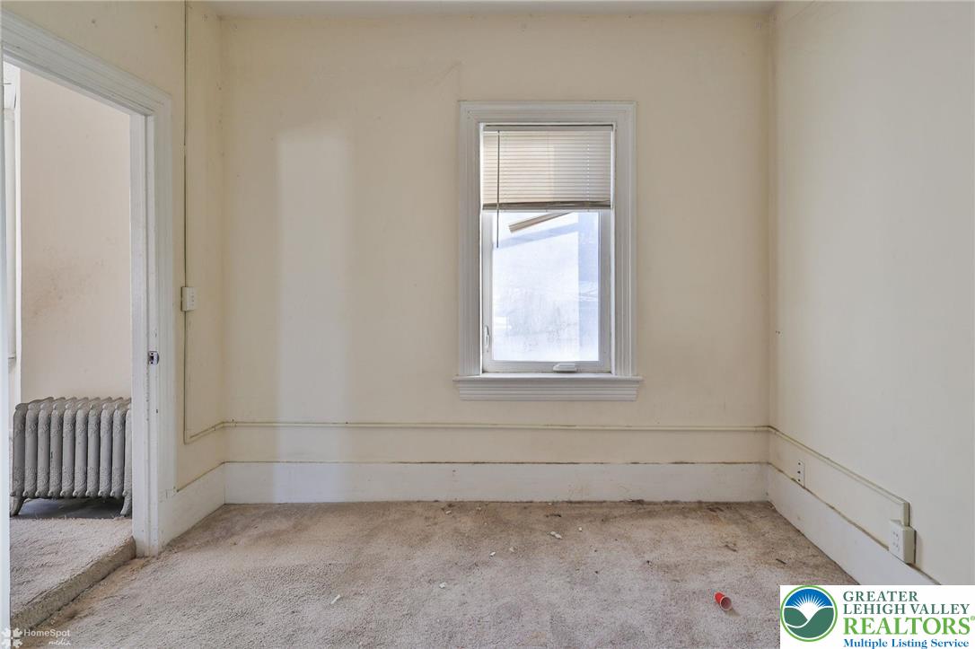 38 West Central Avenue