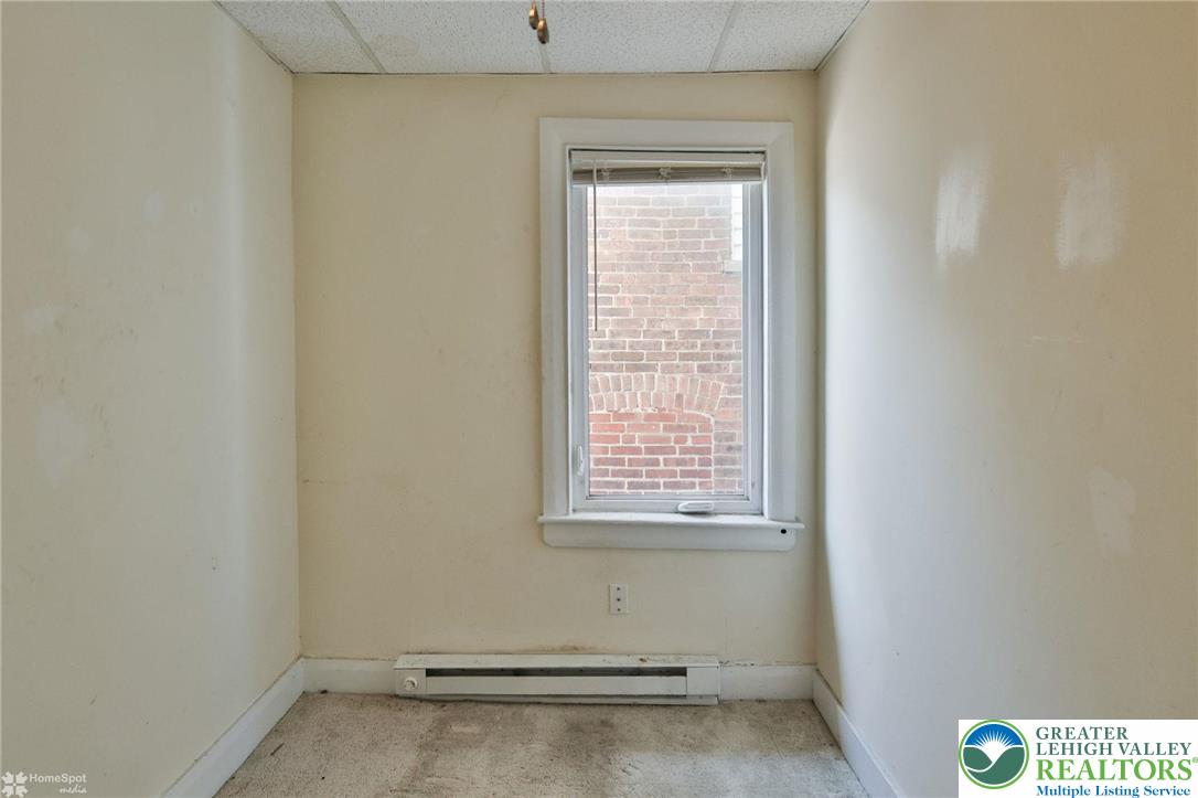 38 West Central Avenue