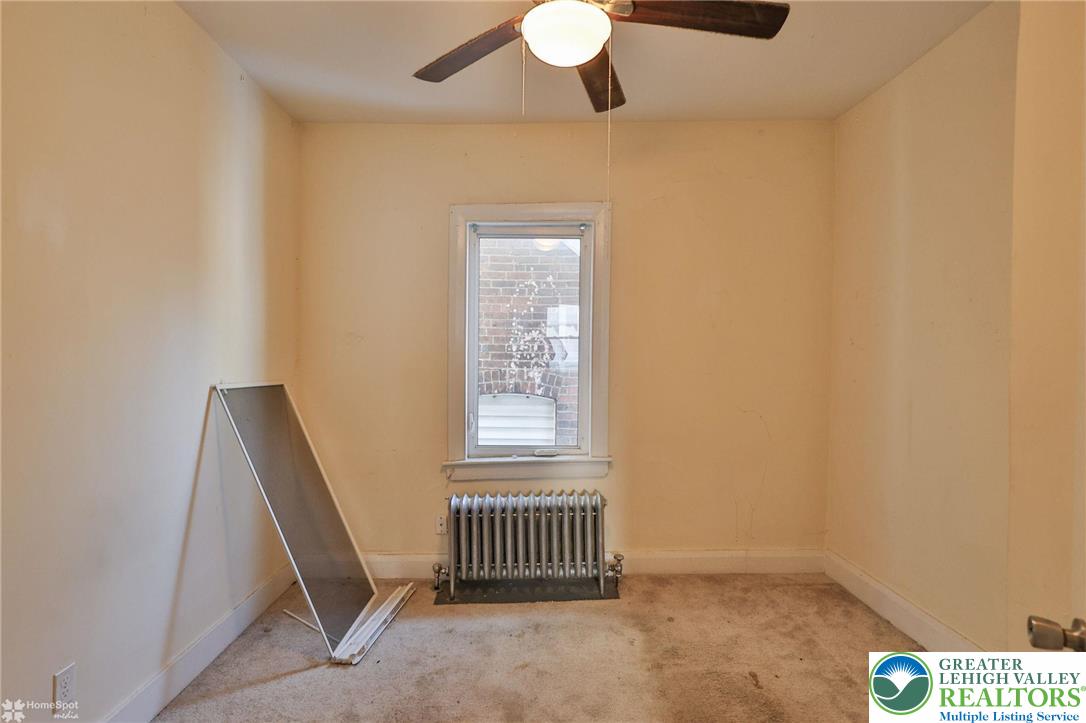 38 West Central Avenue