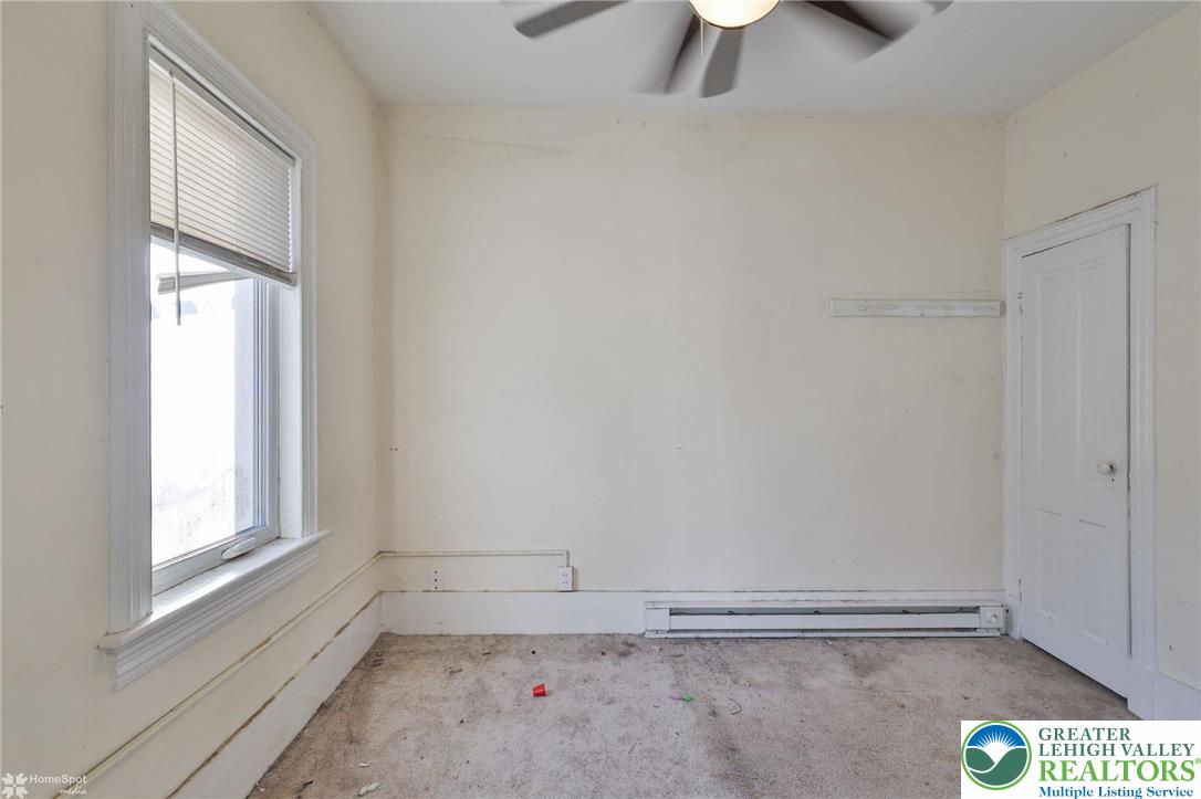 38 West Central Avenue