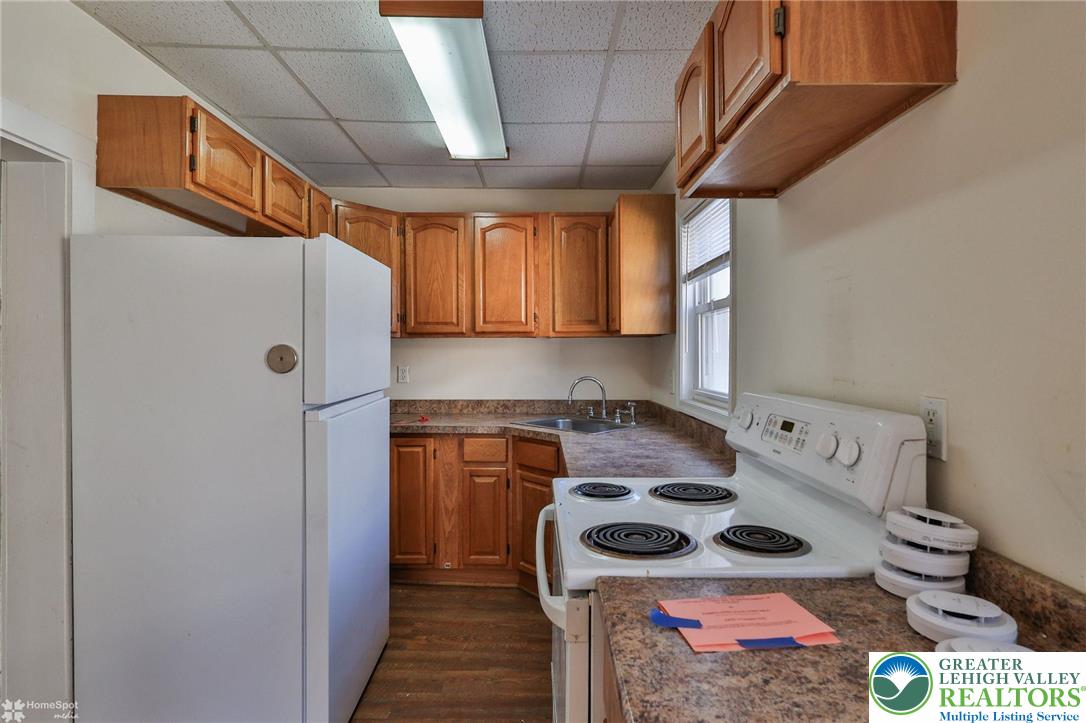 38 West Central Avenue