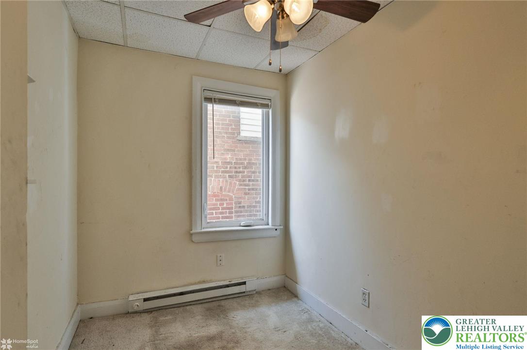 38 West Central Avenue