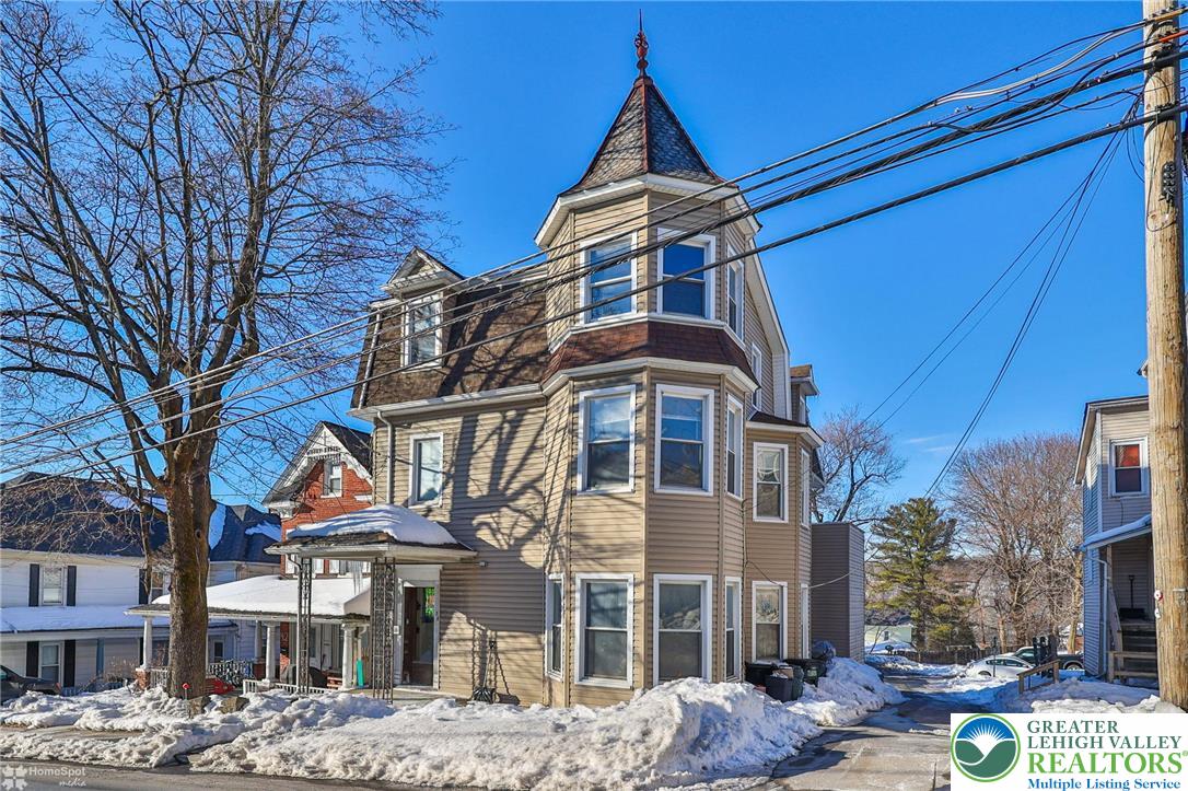 38 West Central Avenue
