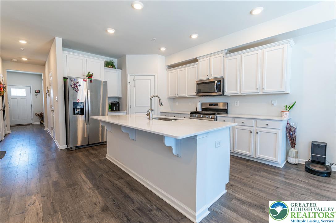 1031 Turnstone Drive