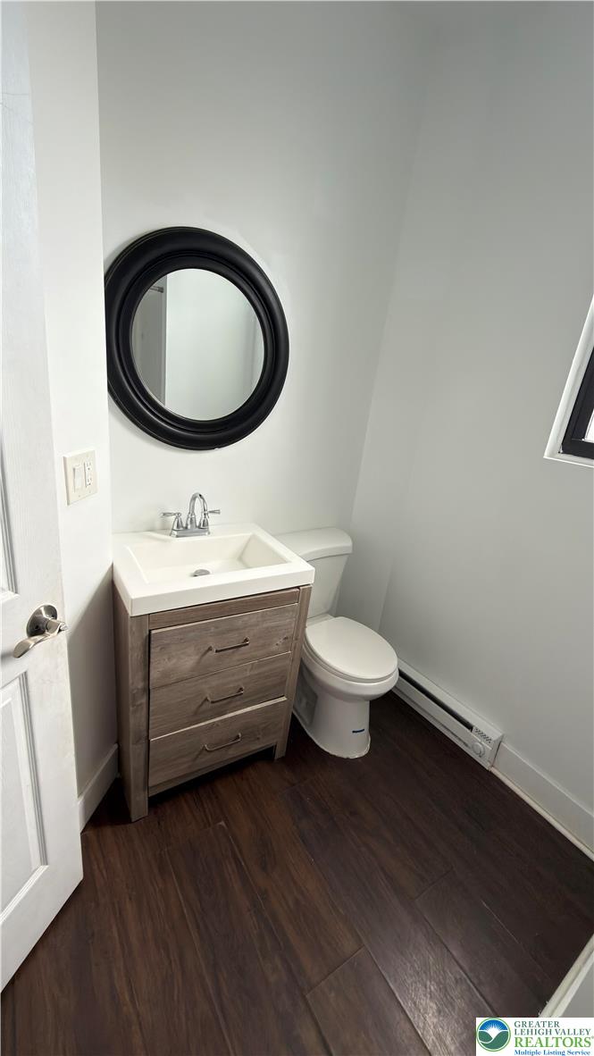 202 East Hamilton Street Apt 3