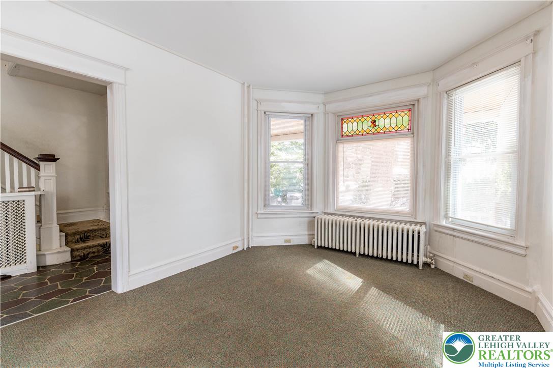 2020 Whitehall Avenue