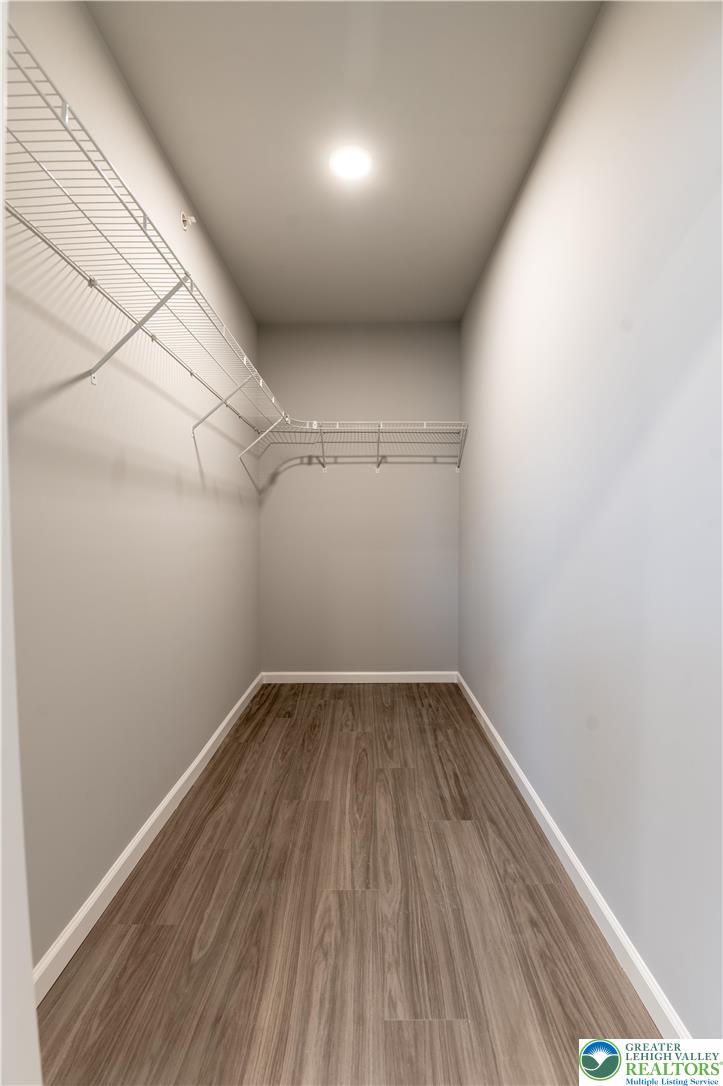 948 North Front Street B-5