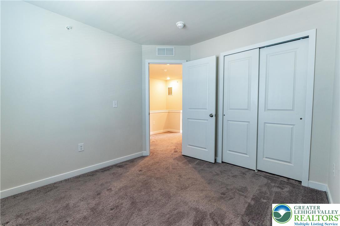 4936 Brookside Court