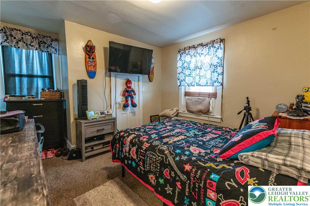 920 South 8th Street