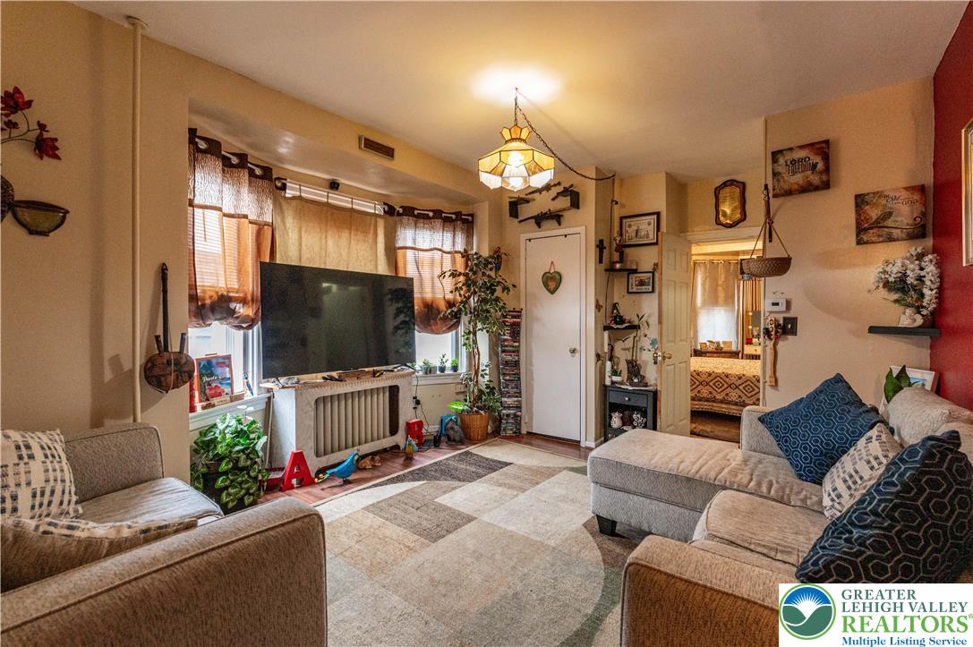 920 South 8th Street