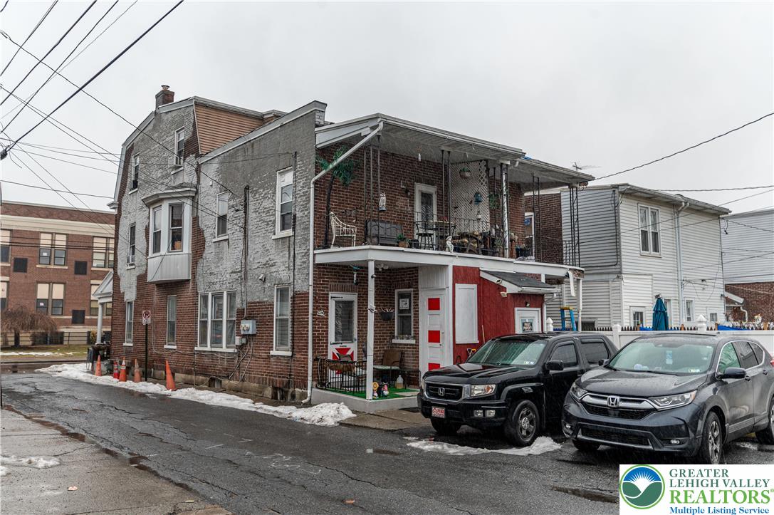 920 South 8th Street