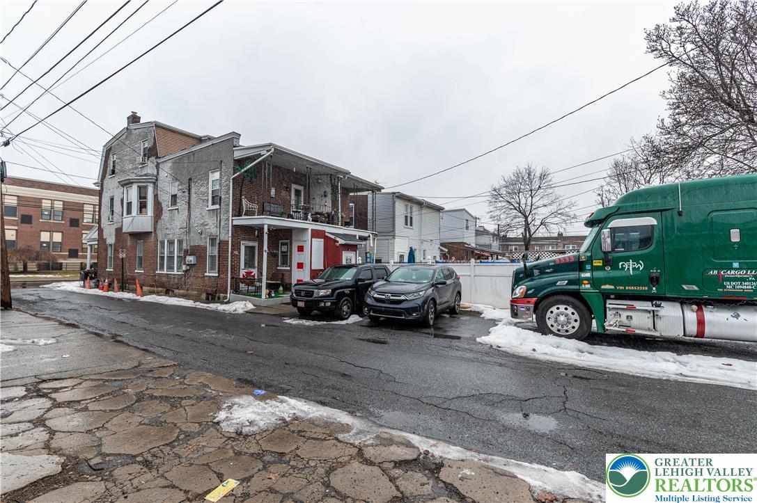 920 South 8th Street