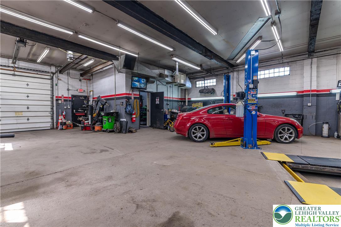 2227 North 3rd Avenue