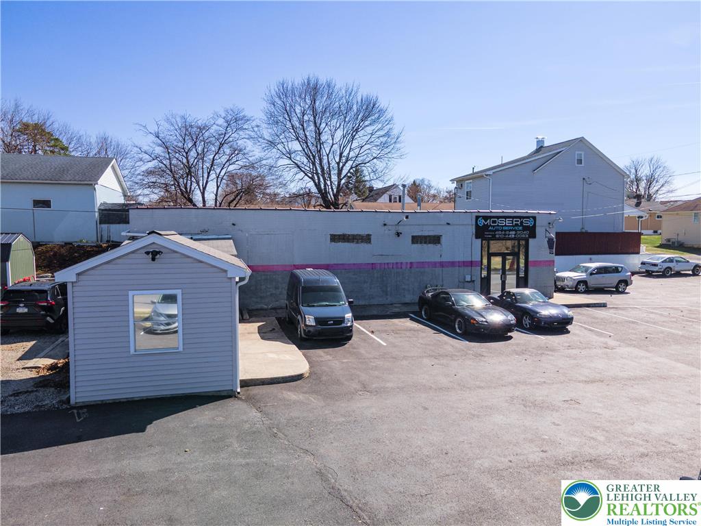 2227 North 3rd Avenue