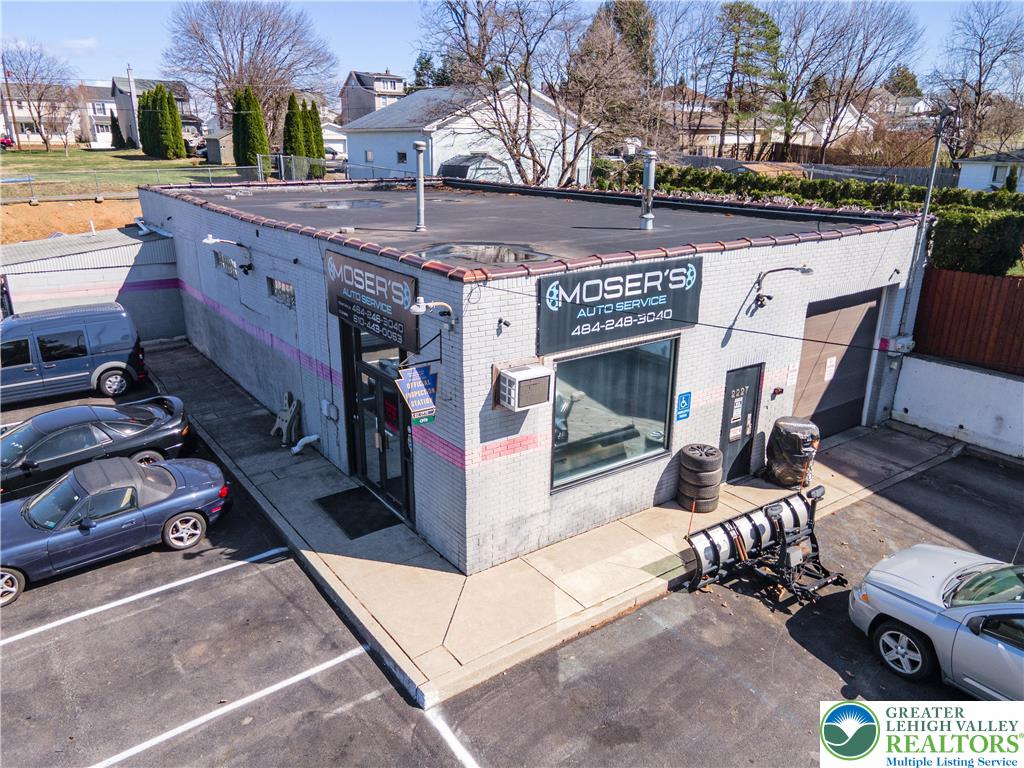 2227 North 3rd Avenue