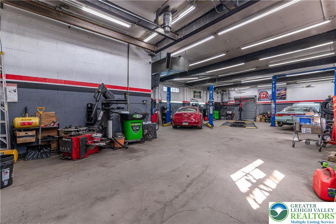 2227 North 3rd Avenue