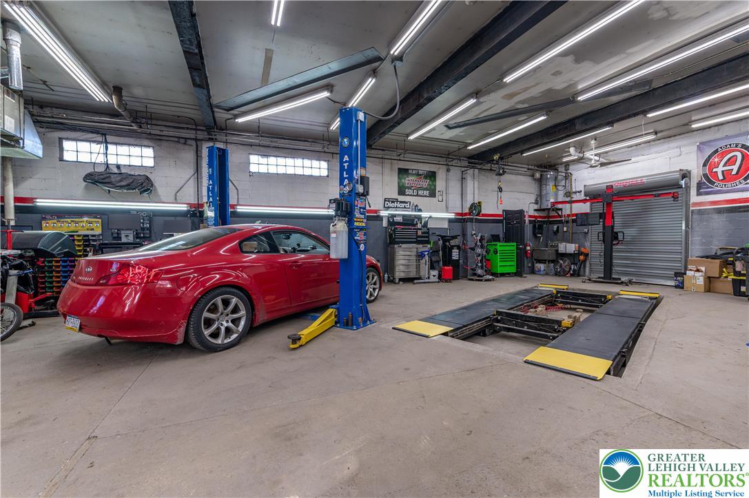 2227 North 3rd Avenue