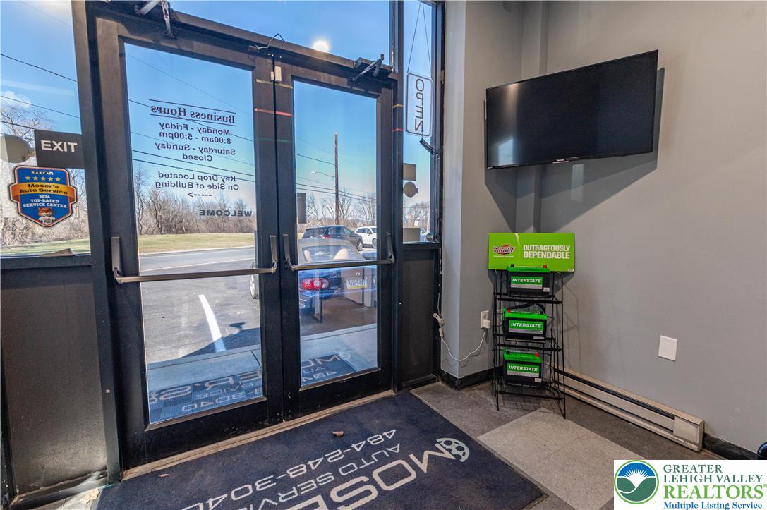 2227 North 3rd Avenue