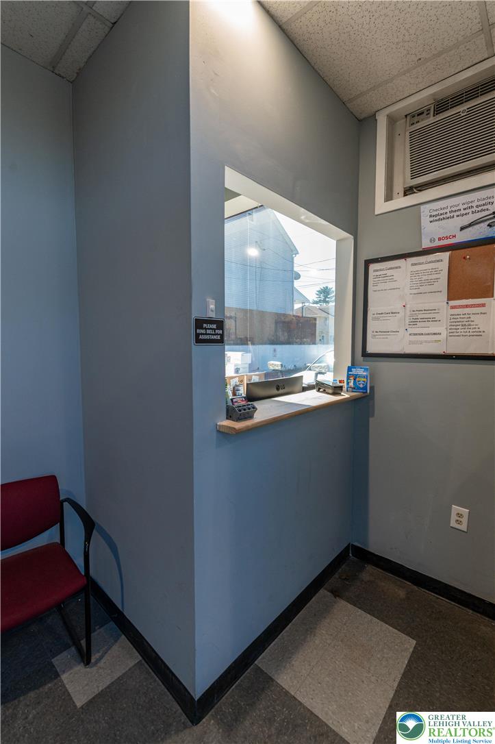 2227 North 3rd Avenue