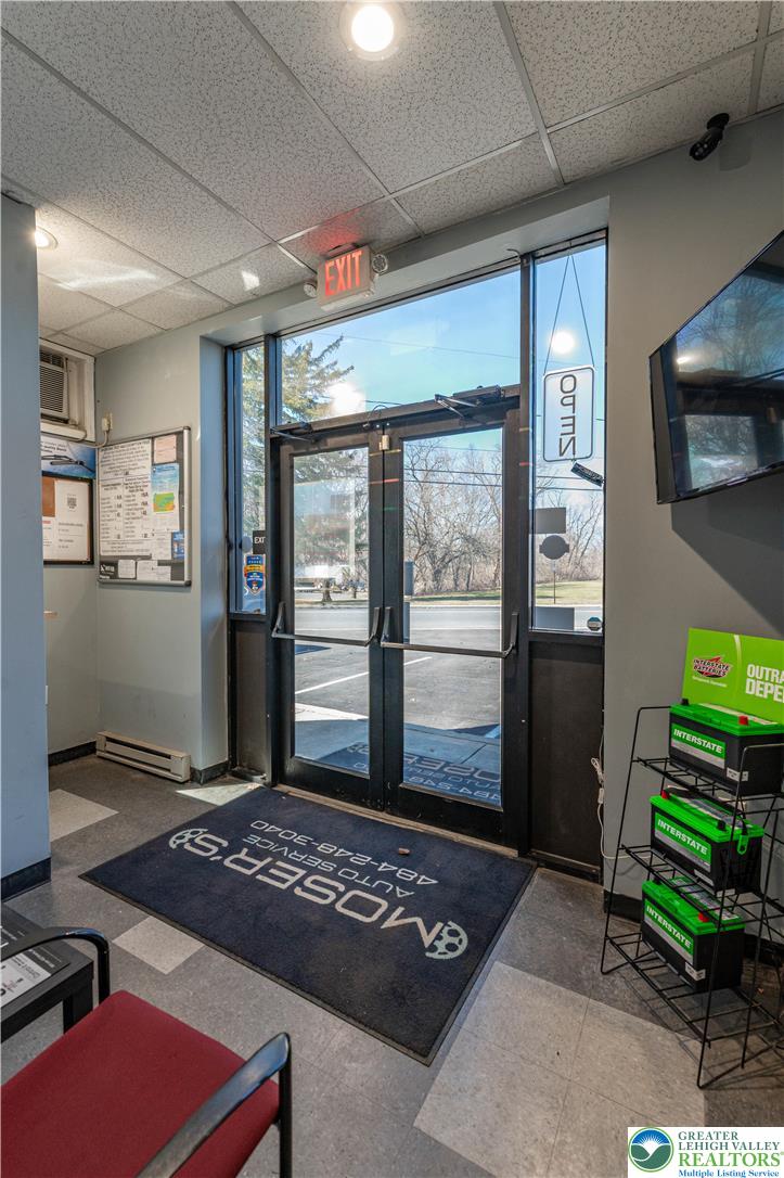 2227 North 3rd Avenue