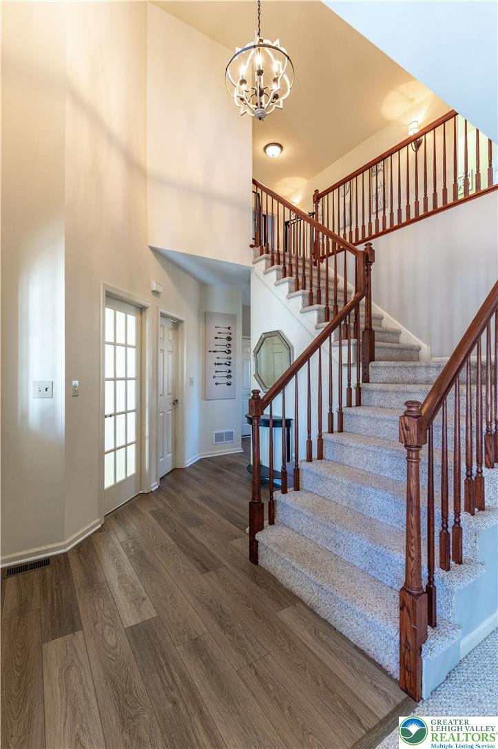 25 Millbrook Court