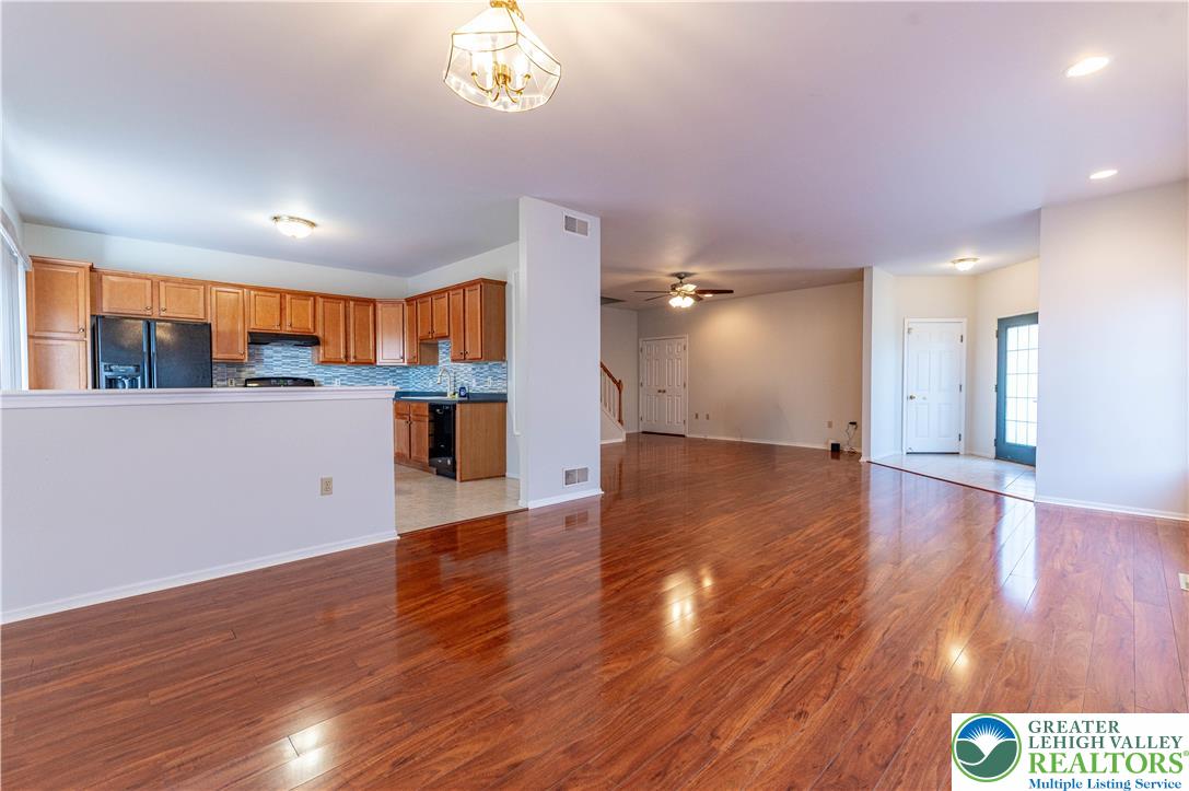 8376 Scenic View Drive