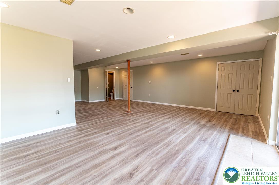 8376 Scenic View Drive