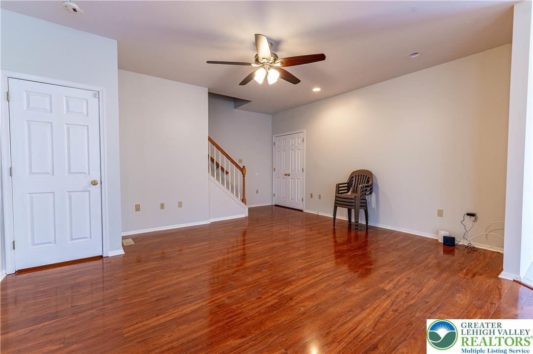 8376 Scenic View Drive