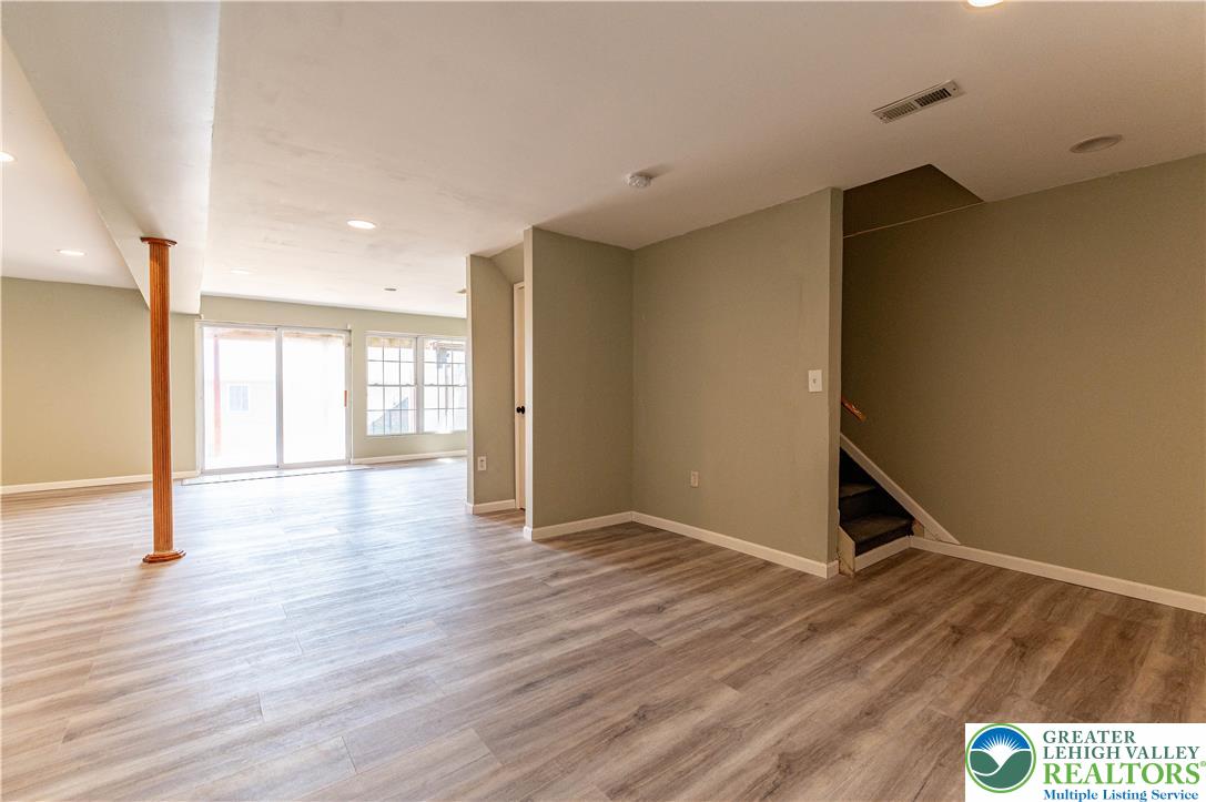 8376 Scenic View Drive