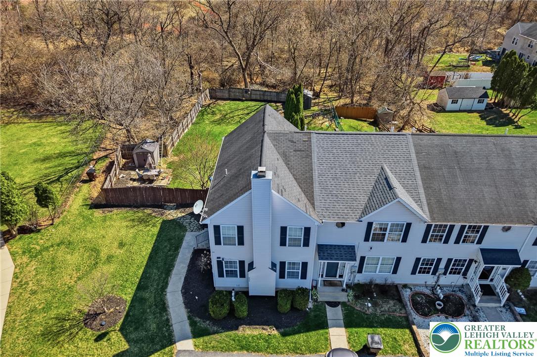955 Ramblewood Lane