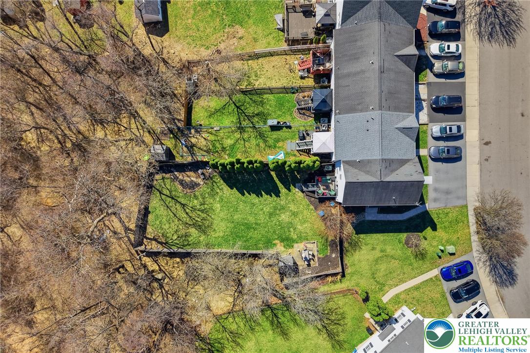 955 Ramblewood Lane