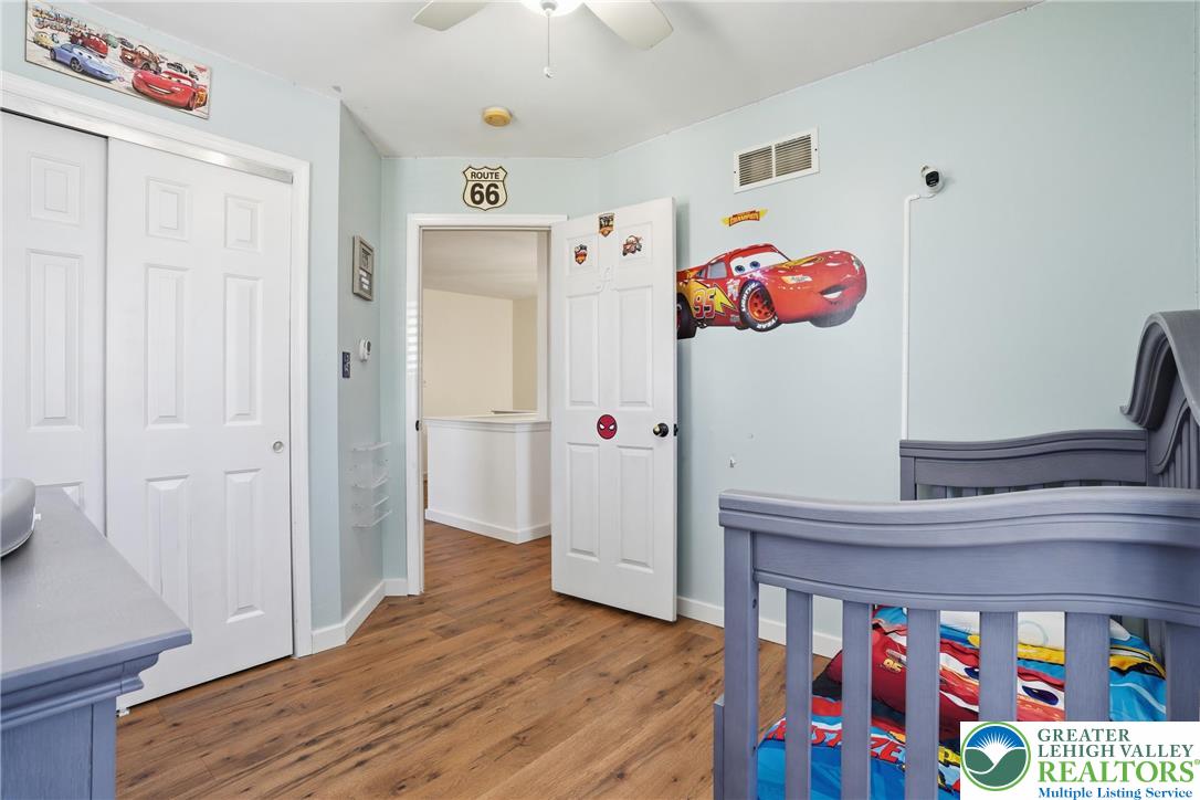 955 Ramblewood Lane