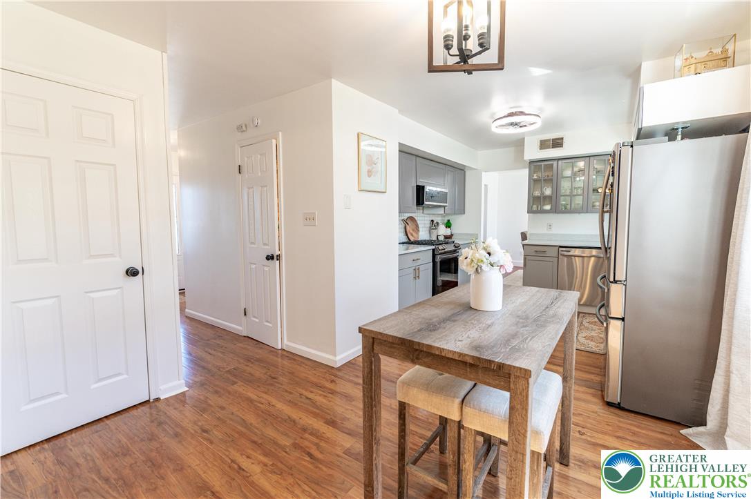 2950 Santee Drive