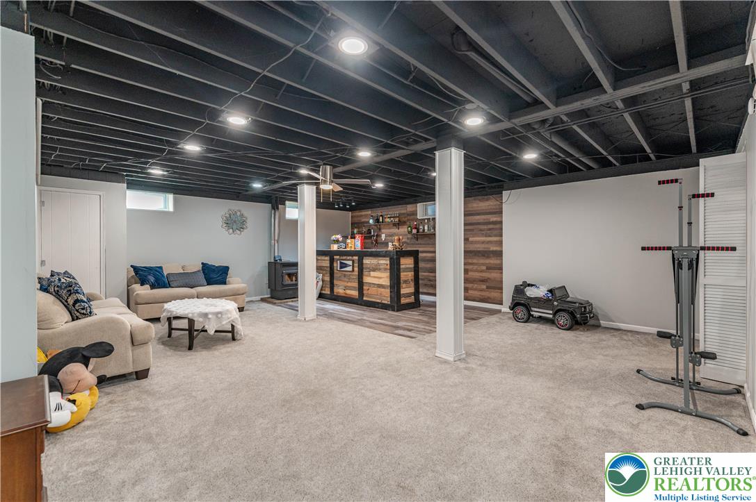 2950 Santee Drive
