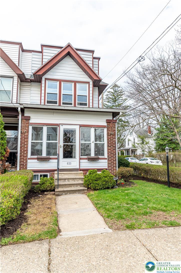 623 Highland Avenue