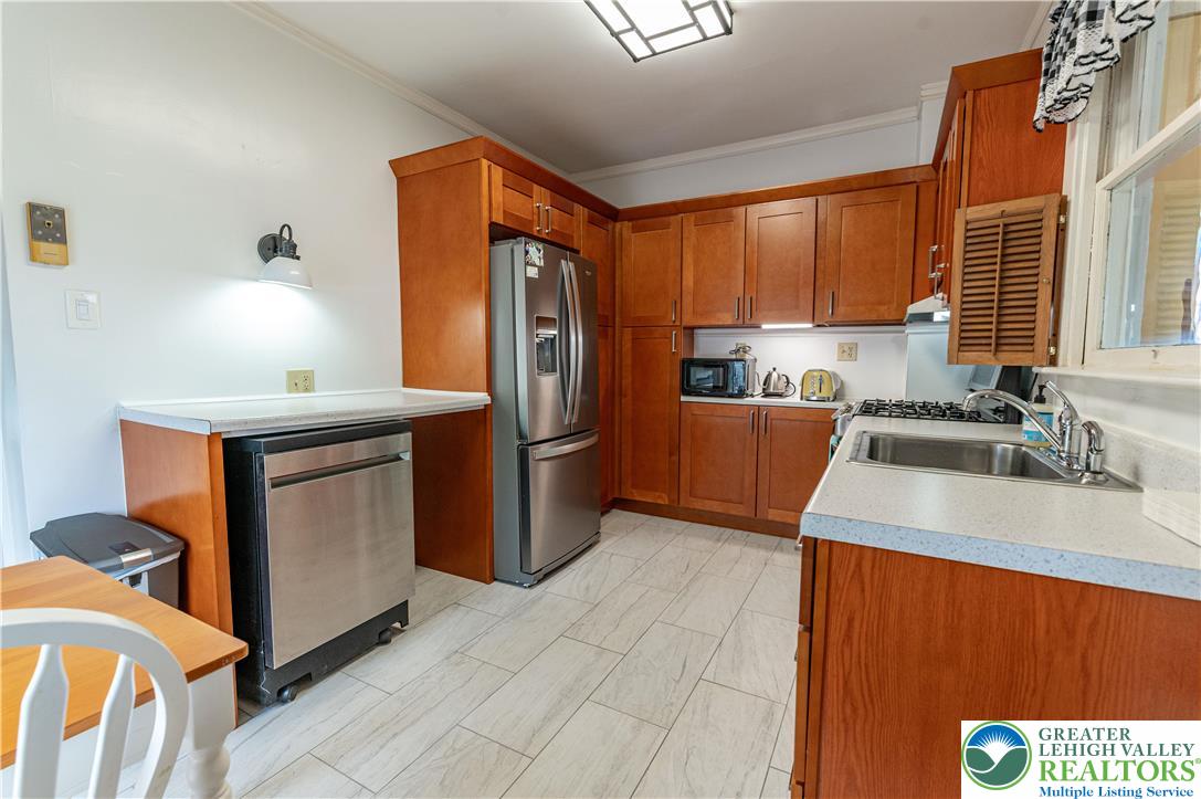 623 Highland Avenue
