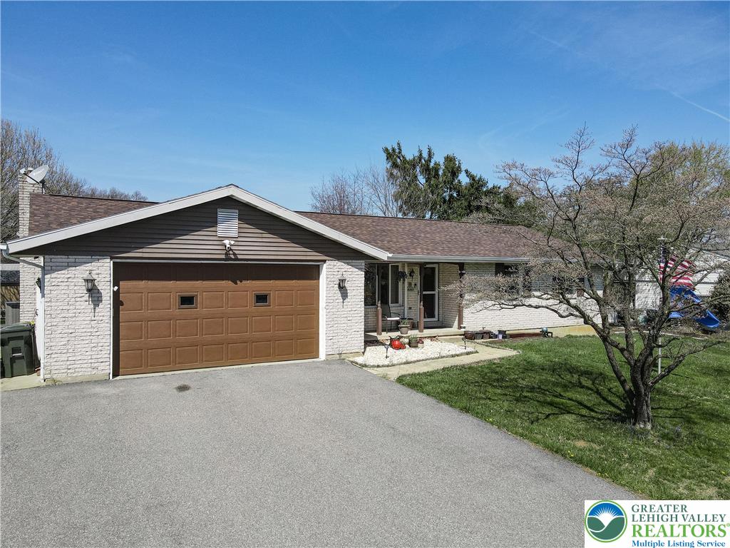 4441 Nicholas Street