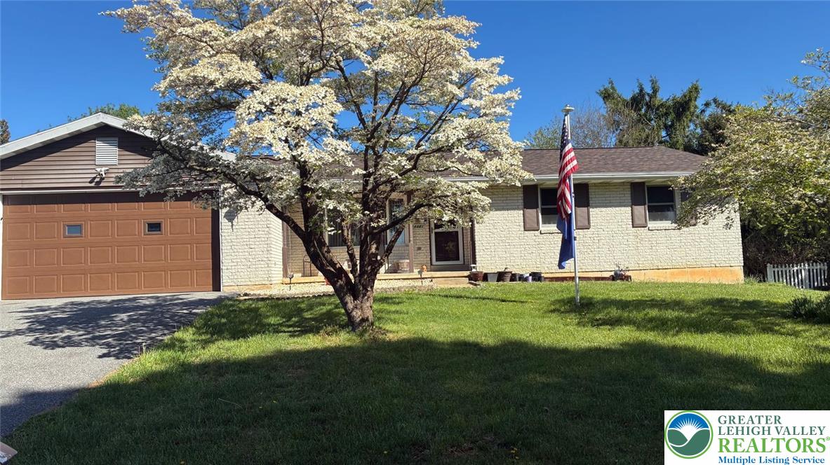 4441 Nicholas Street