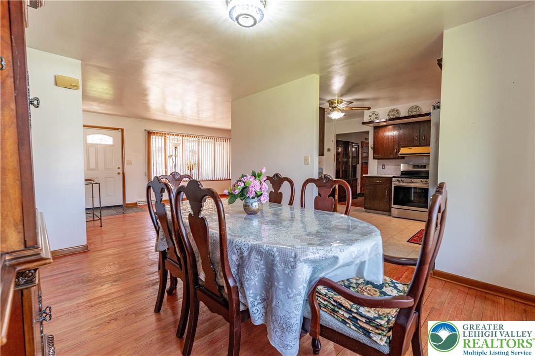 4441 Nicholas Street