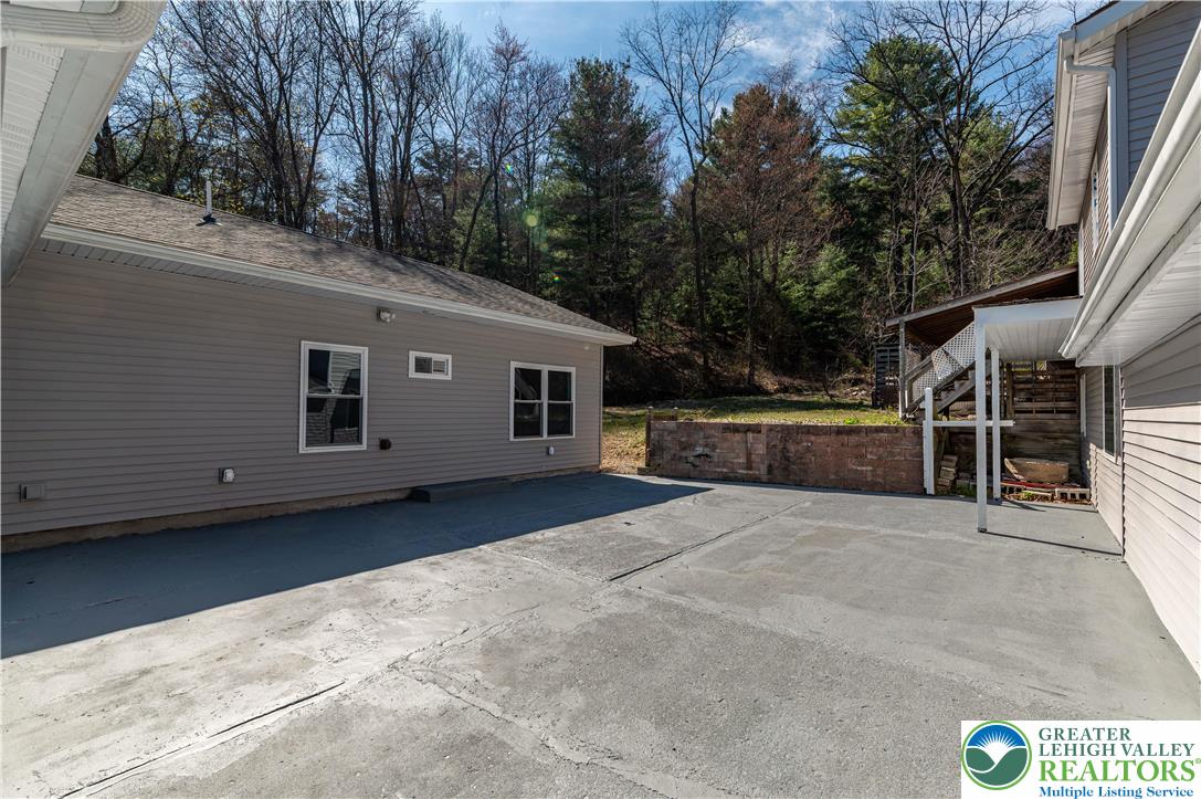601 Fireline Road
