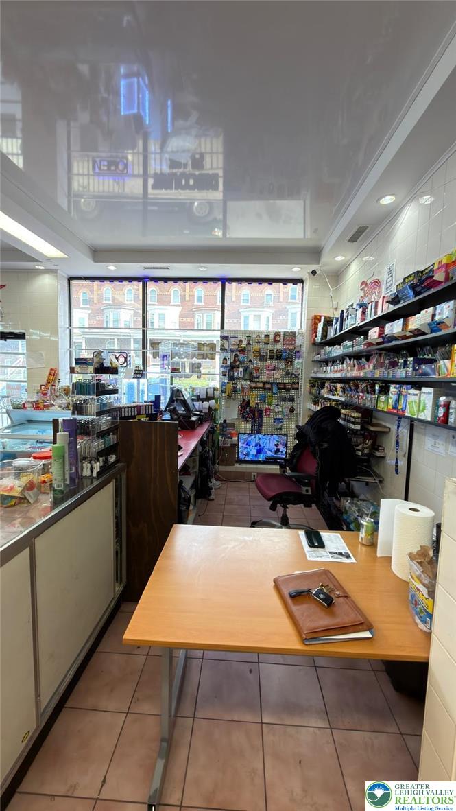 1417 West Chew Street 415