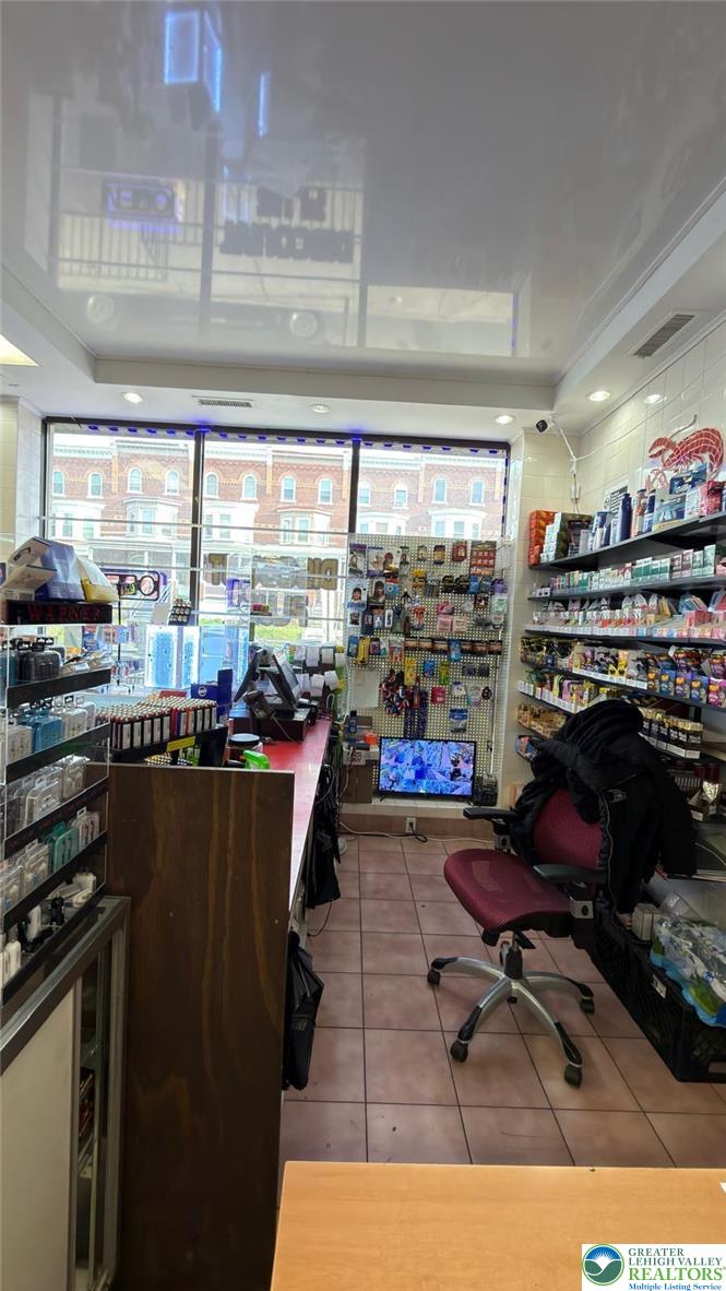 1417 West Chew Street 415