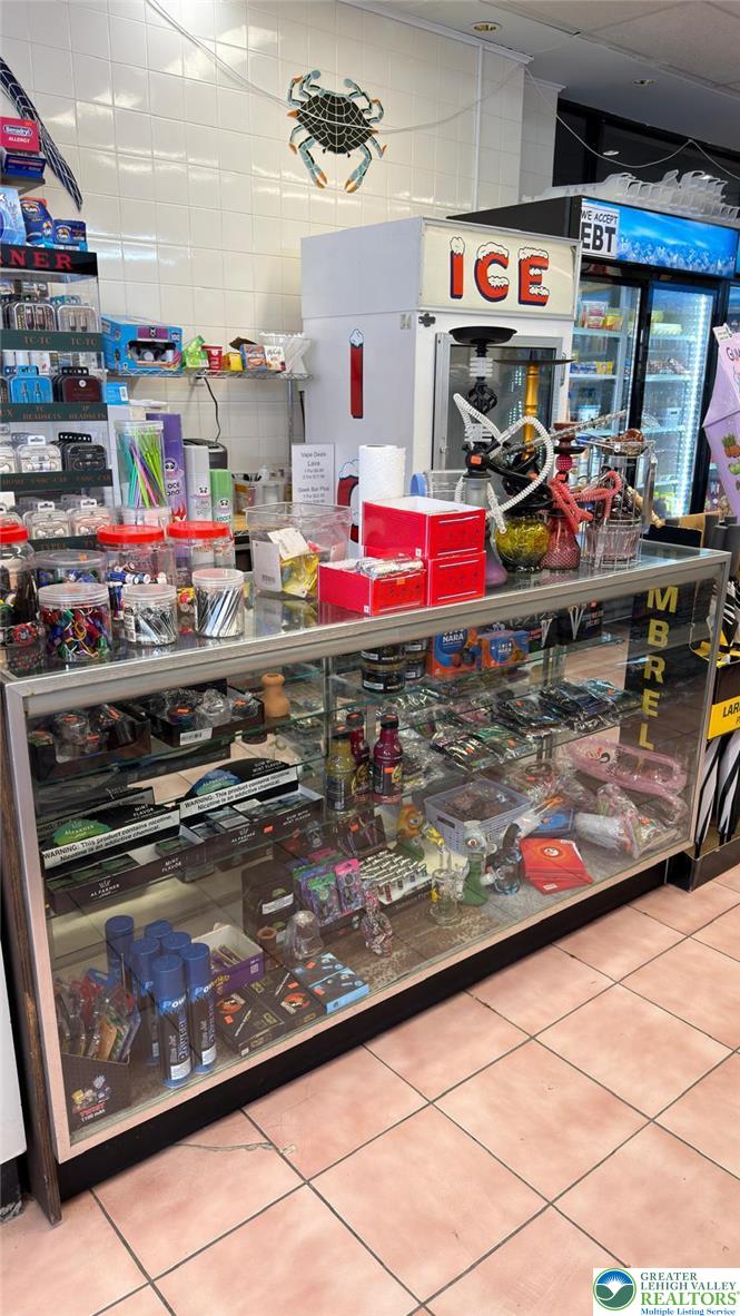 1417 West Chew Street 415