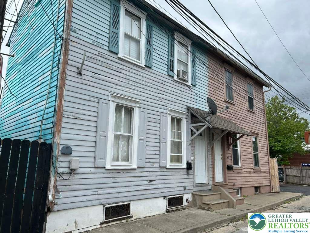 507 North Refwal Street
