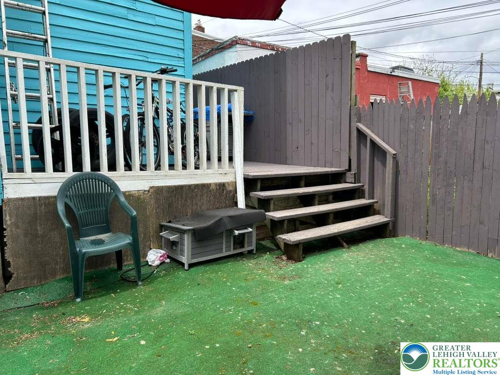 507 North Refwal Street