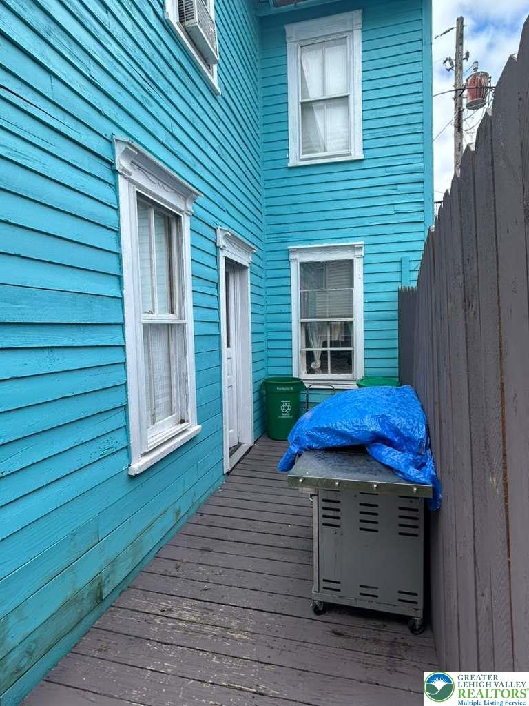 507 North Refwal Street