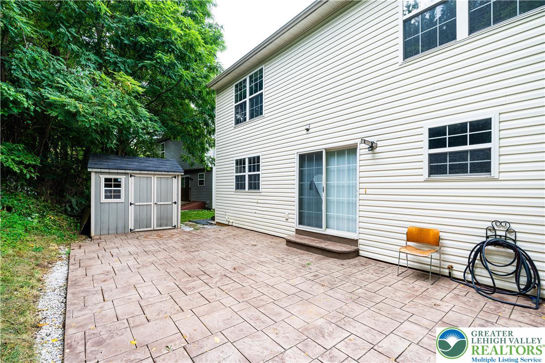 127 Highlands Circle