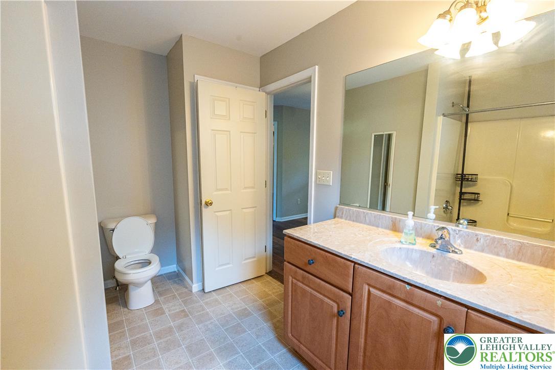 127 Highlands Circle
