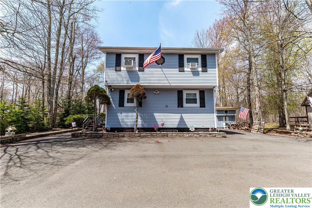 945 Country Place Drive