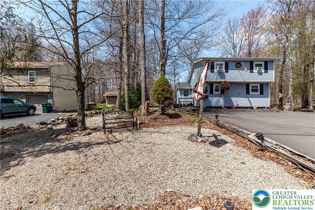 945 Country Place Drive